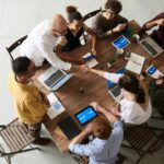 Responsable communication : Répondre aux attentes des parties prenantes.